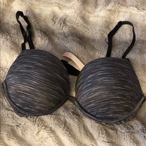 PINK Super Push-Up Bra